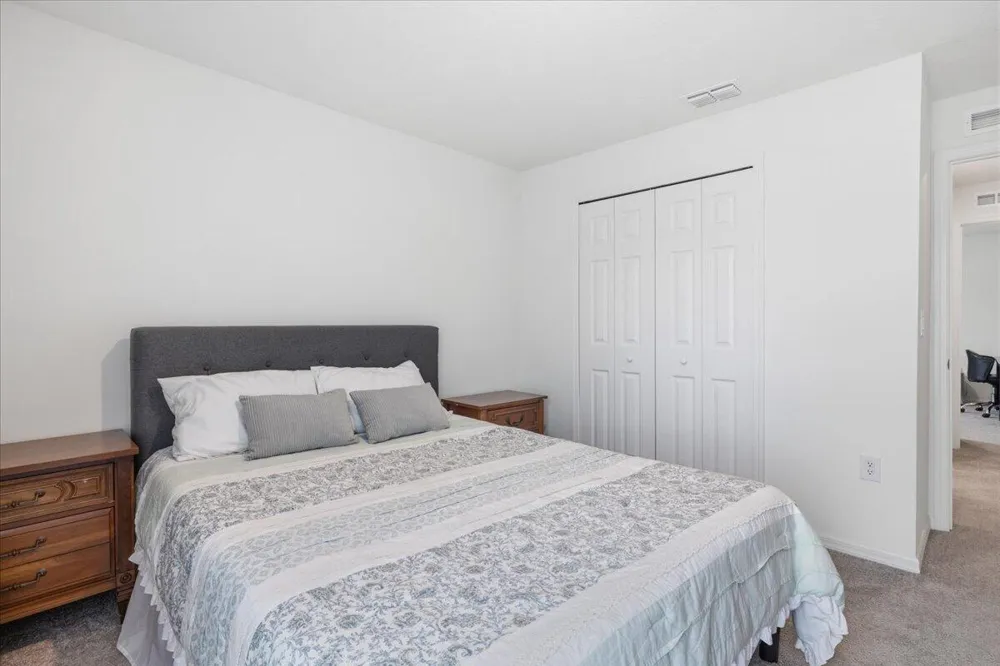 542 Mimosa Street SW Palm Bay, FL 32908