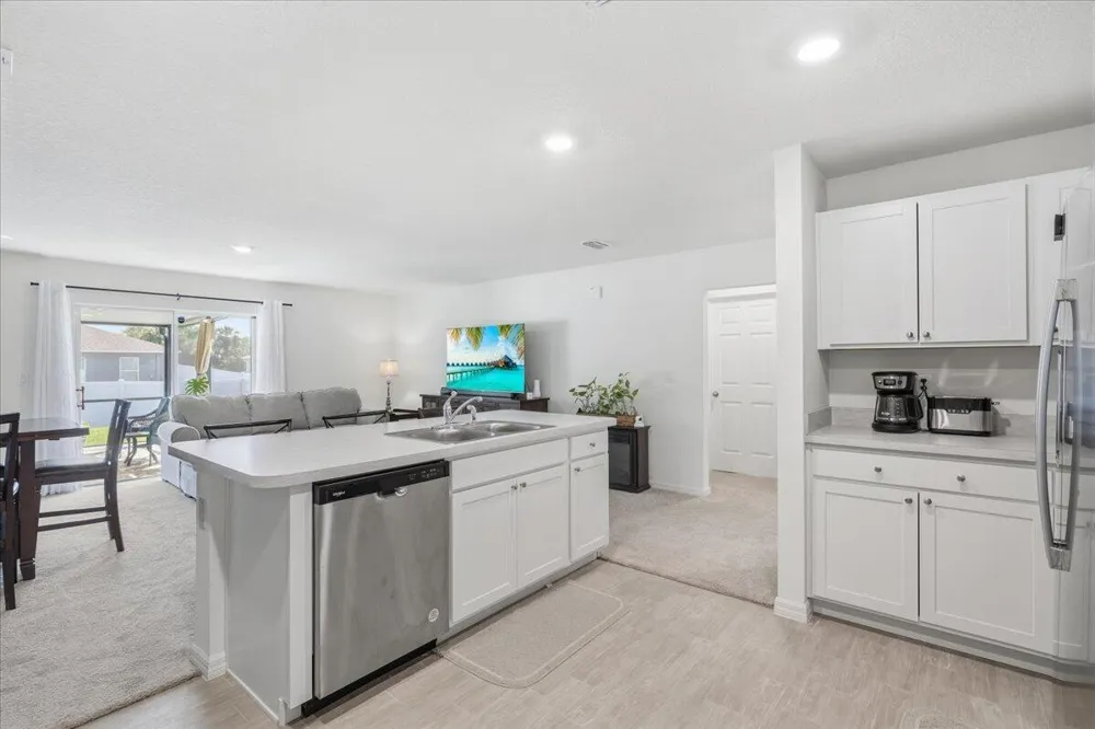 542 Mimosa Street SW Palm Bay, FL 32908