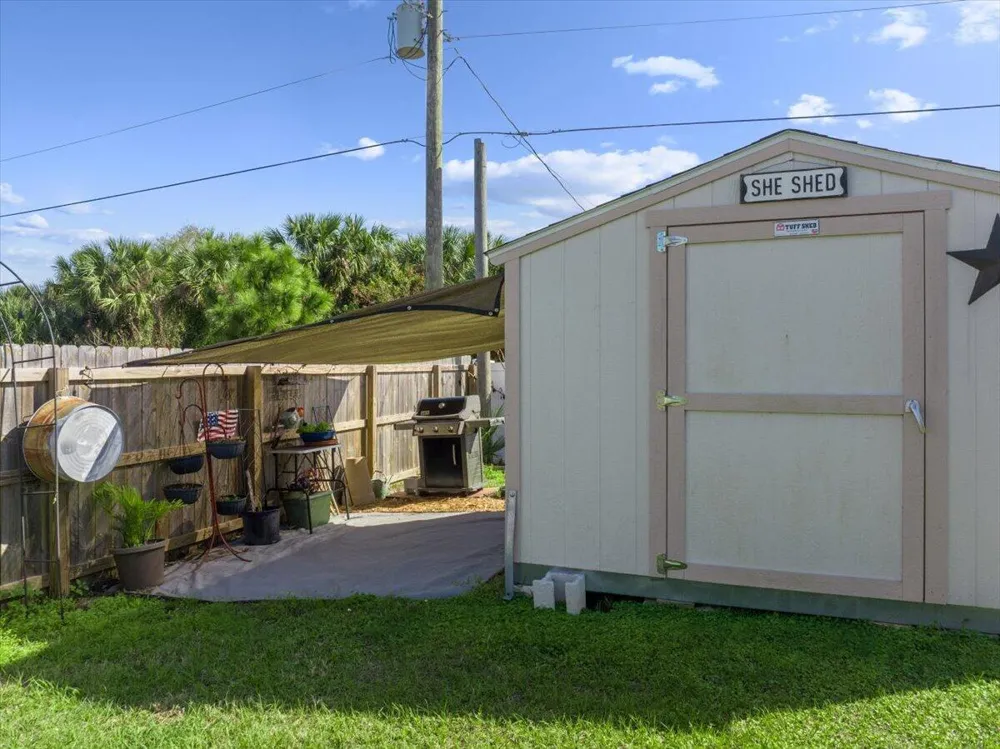 542 Mimosa Street SW Palm Bay, FL 32908
