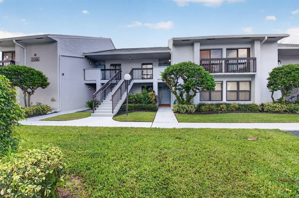 5086 Golfview Court #1622 Delray Beach, FL 33484