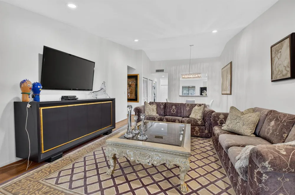 5086 Golfview Court #1622 Delray Beach, FL 33484