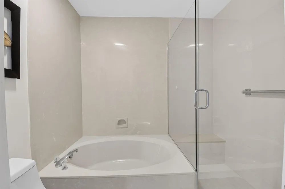 5086 Golfview Court #1622 Delray Beach, FL 33484