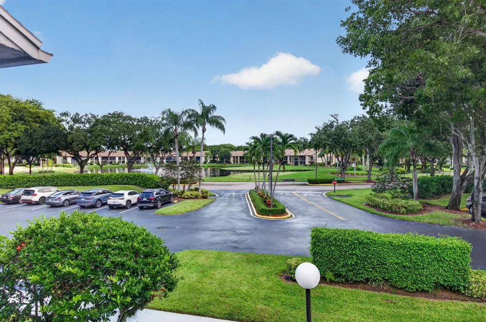 5086 Golfview Court #1622 Delray Beach, FL 33484
