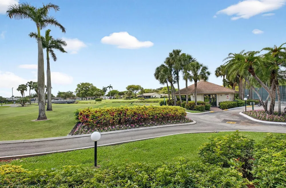 5086 Golfview Court #1622 Delray Beach, FL 33484