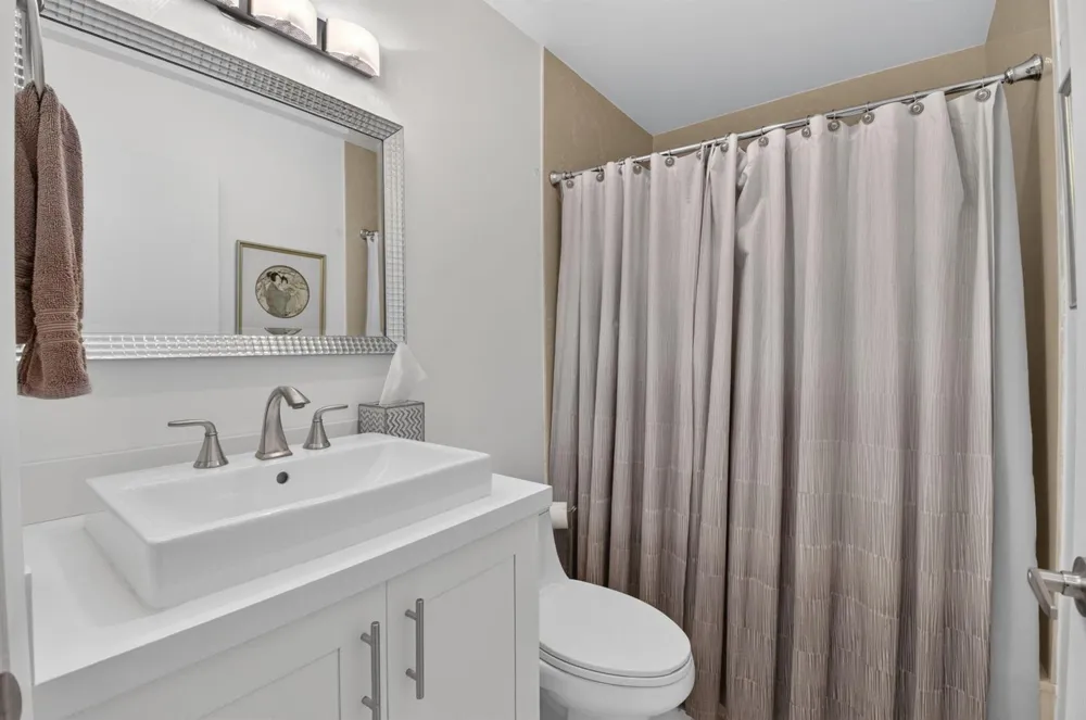 5086 Golfview Court #1622 Delray Beach, FL 33484