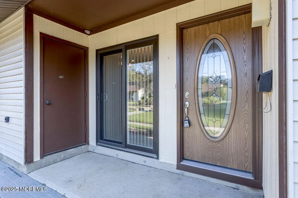47 Wild Turkey Way #E Manalapan, NJ 07726