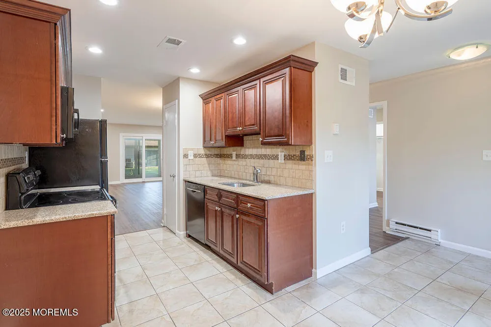 47 Wild Turkey Way #E Manalapan, NJ 07726