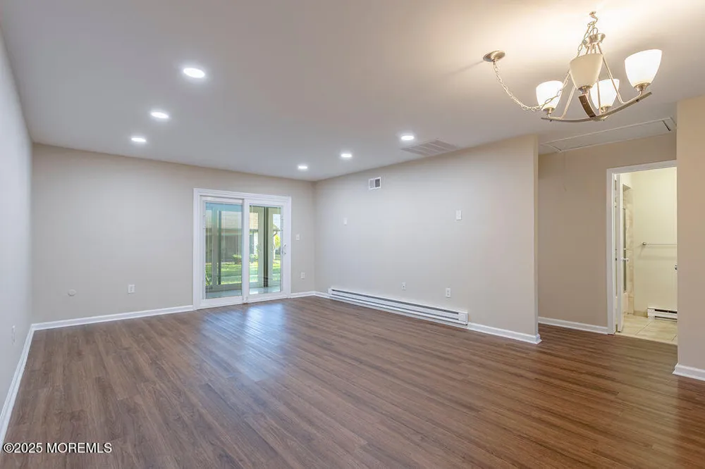 47 Wild Turkey Way #E Manalapan, NJ 07726