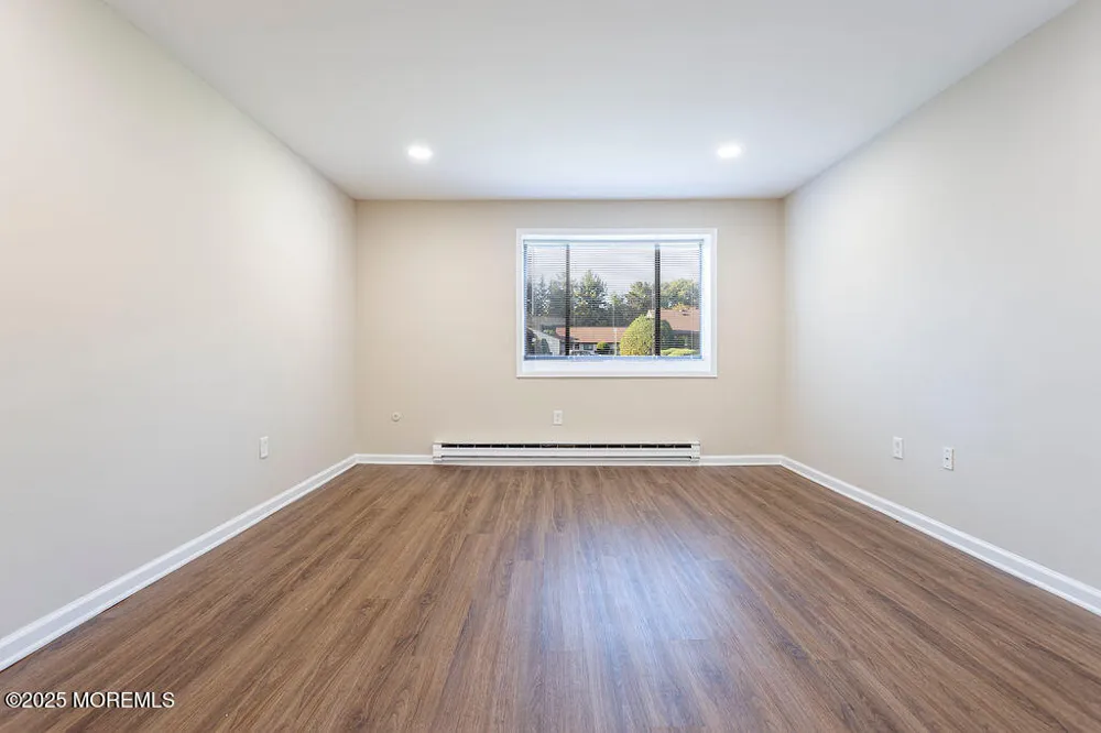 47 Wild Turkey Way #E Manalapan, NJ 07726