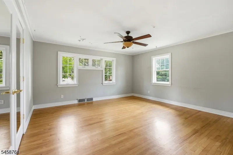 14 Ford Hill Rd Hanover, NJ 07981