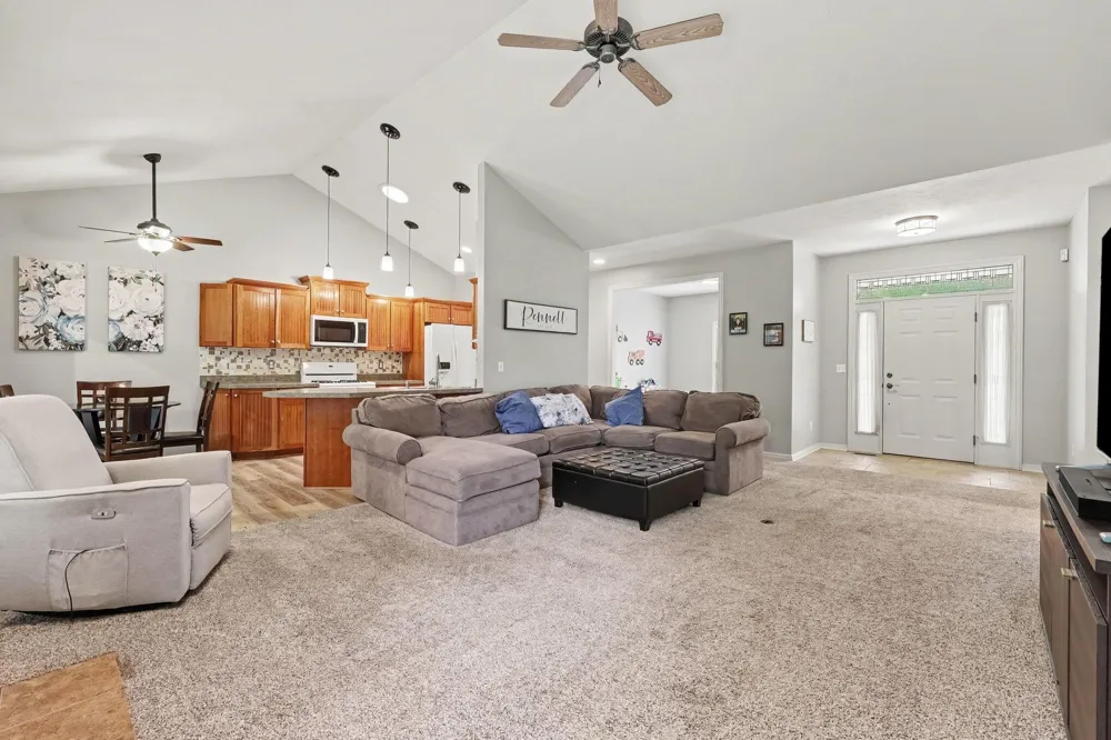 1172 Lexington Boulevard Jackson, MI 49201