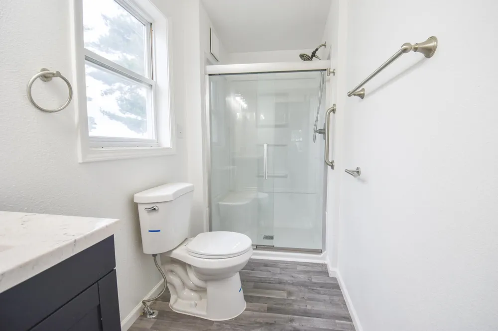 8820 S Lake Pleasant Road Hillsdale, MI 49242