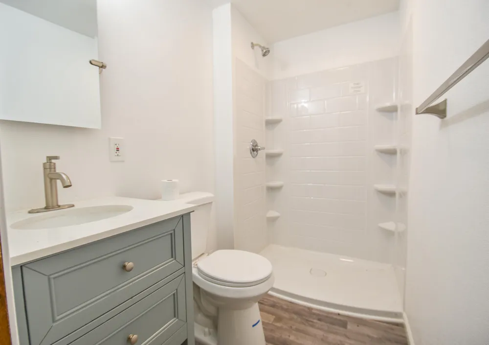 8820 S Lake Pleasant Road Hillsdale, MI 49242