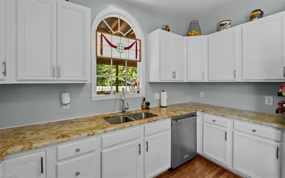 805 Montpelier Drive Greensboro, NC 27410