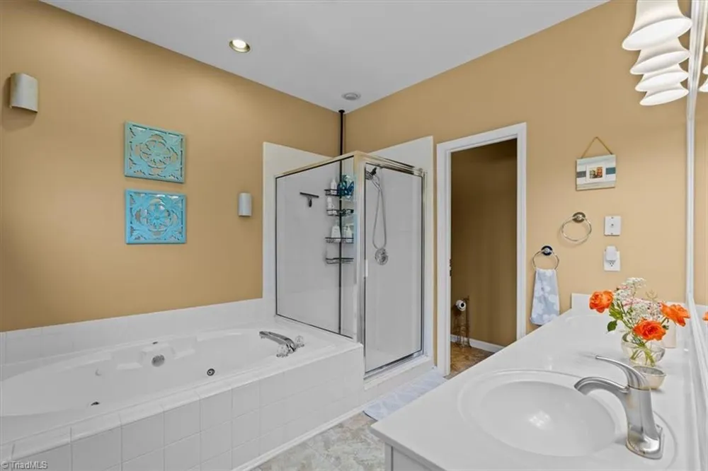 805 Montpelier Drive Greensboro, NC 27410