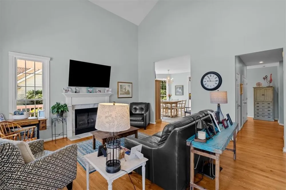 805 Montpelier Drive Greensboro, NC 27410