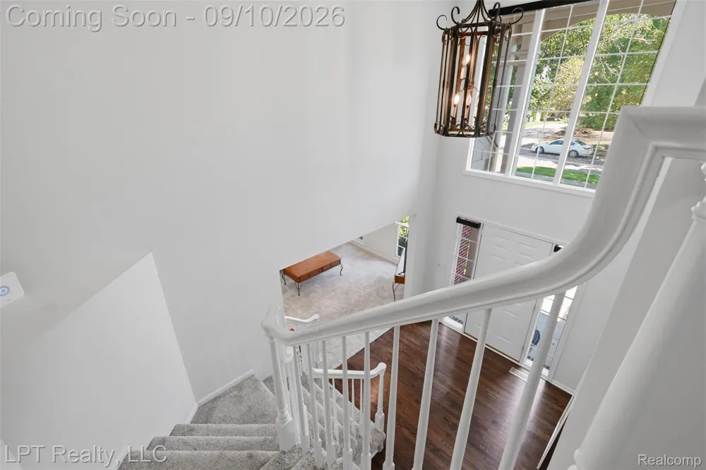 1419 Woodbridge Lane Wixom City, MI 48393