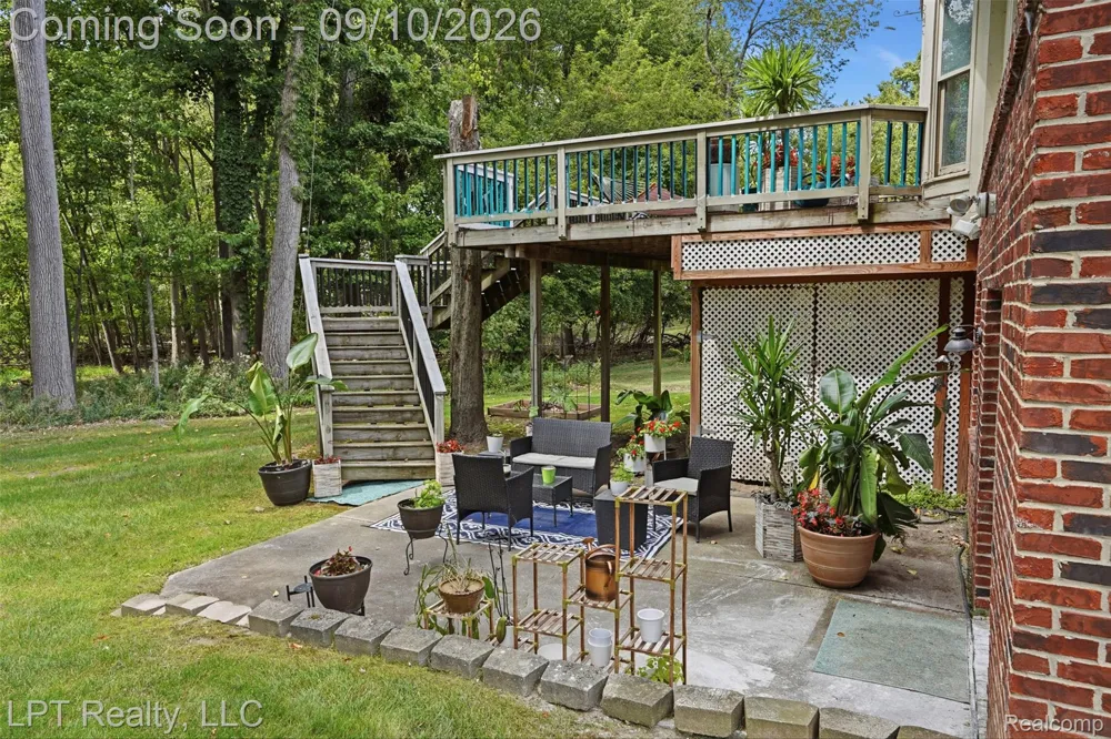 1419 Woodbridge Lane Wixom City, MI 48393