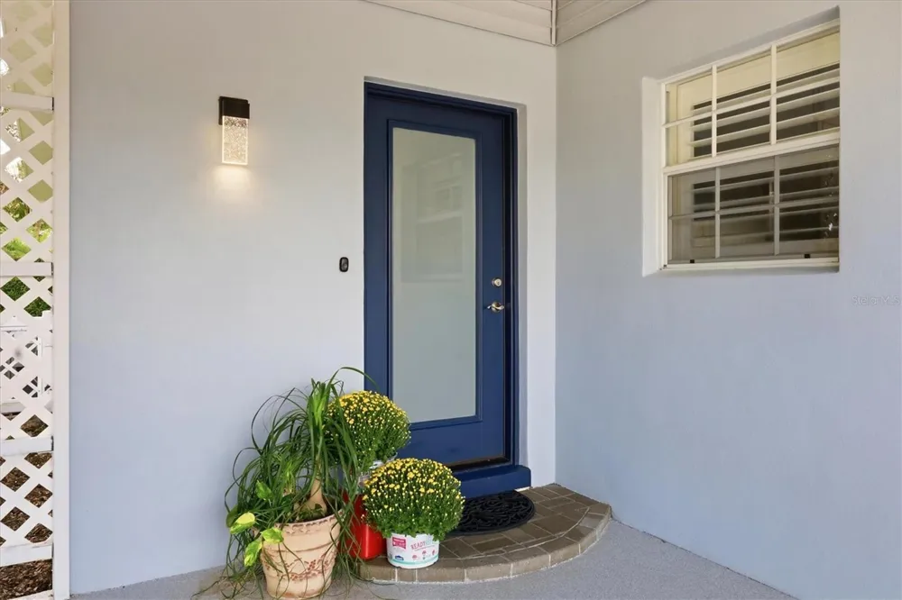 213 FIRENZE AVENUE W Venice, FL 34285