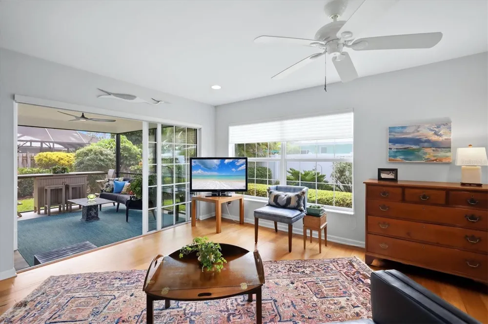 213 FIRENZE AVENUE W Venice, FL 34285