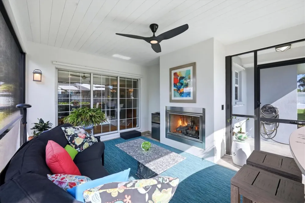 213 FIRENZE AVENUE W Venice, FL 34285