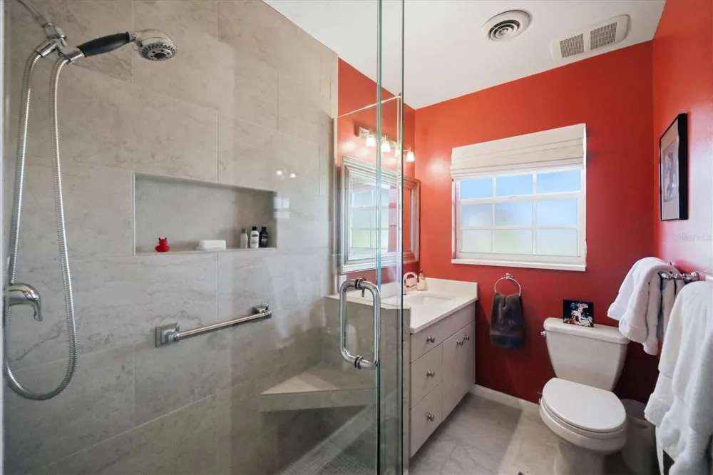 213 FIRENZE AVENUE W Venice, FL 34285