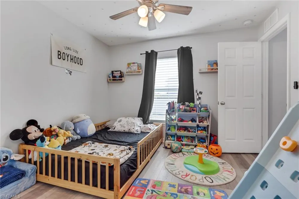 2503 NW 21st Place Cape Coral, FL 33993
