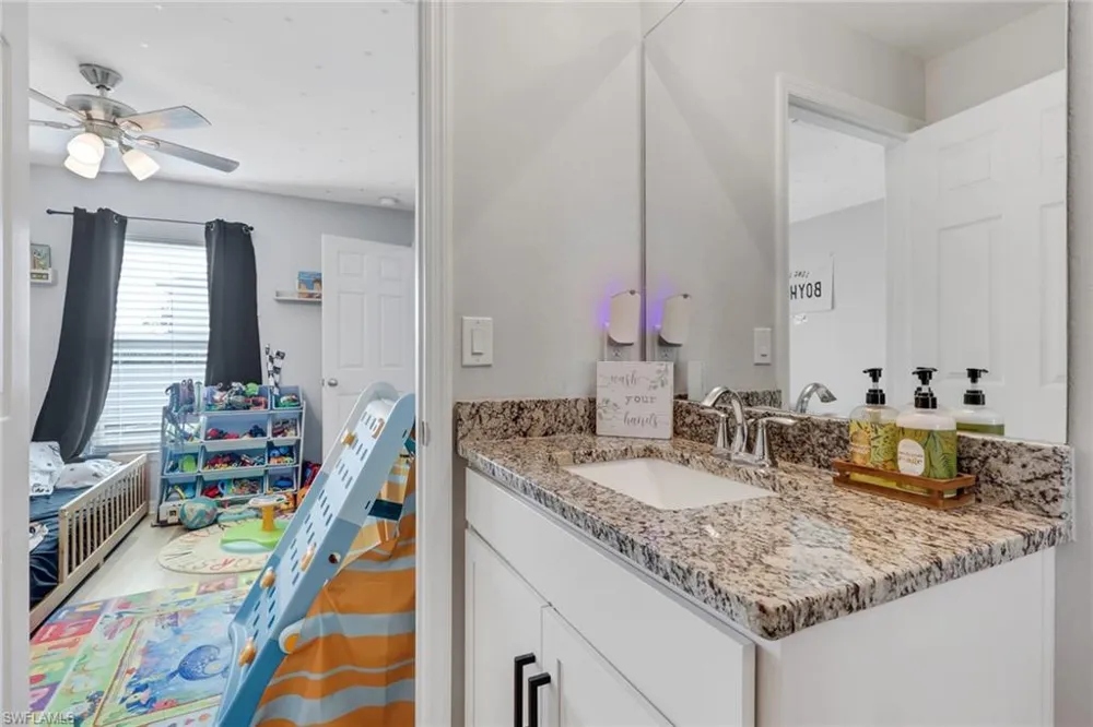 2503 NW 21st Place Cape Coral, FL 33993