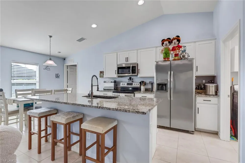 2503 NW 21st Place Cape Coral, FL 33993