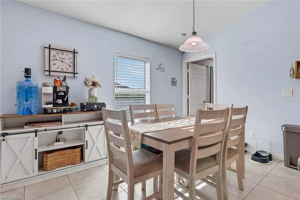 2503 NW 21st Place Cape Coral, FL 33993