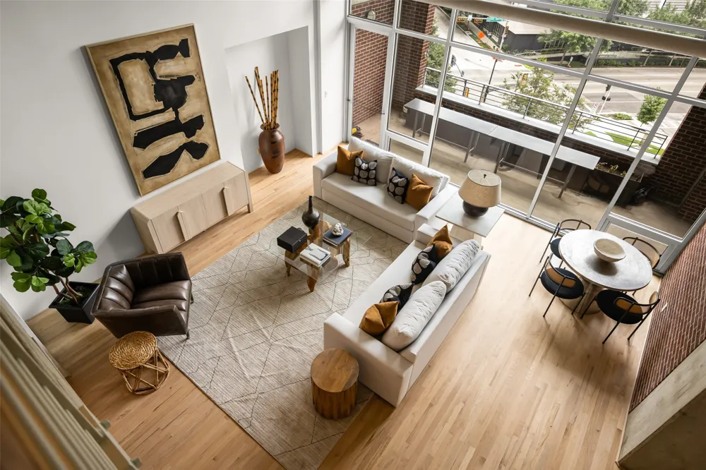 2011 Cedar Springs #305 Dallas, TX 75201