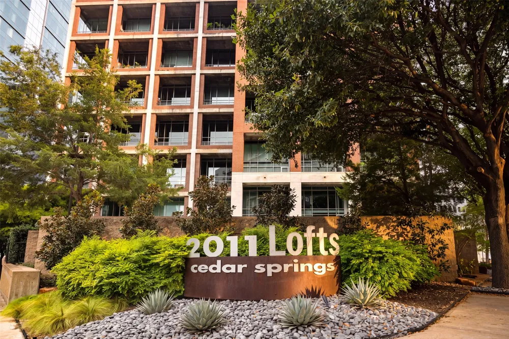 2011 Cedar Springs #305 Dallas, TX 75201