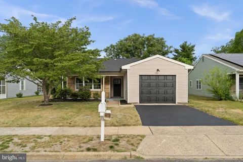 43 KINGSTON WAY
