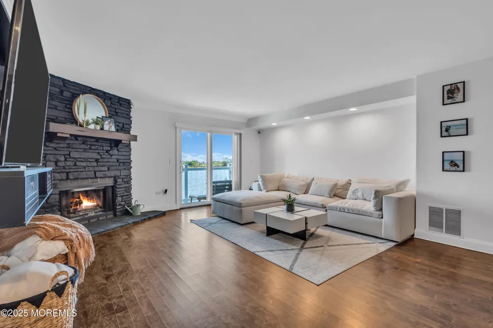 165 Riddle Avenue #9 Long Branch, NJ 07740
