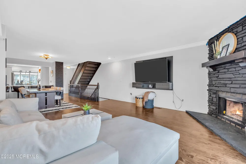 165 Riddle Avenue #9 Long Branch, NJ 07740