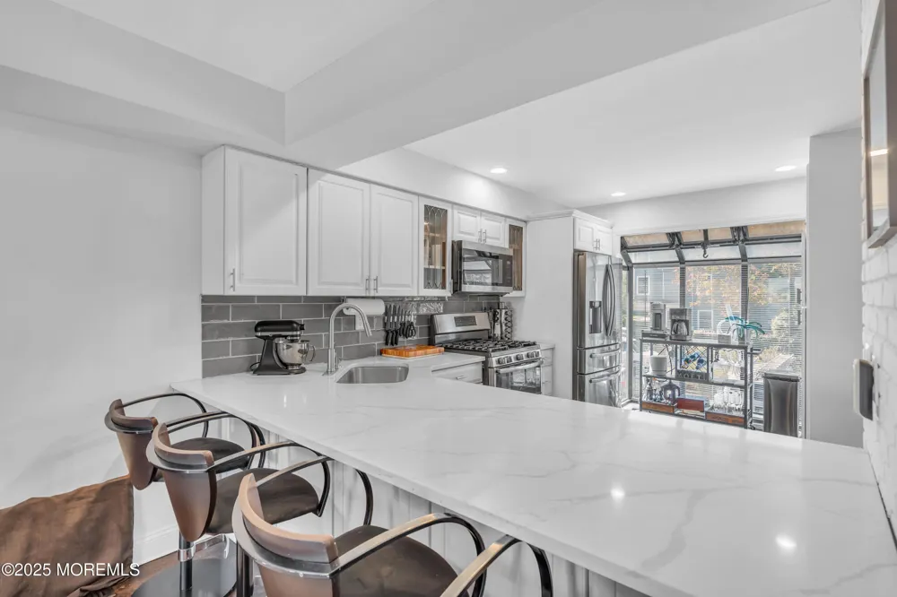 165 Riddle Avenue #9 Long Branch, NJ 07740