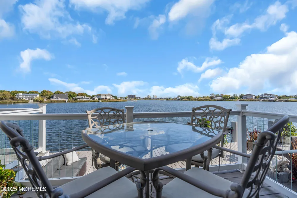 165 Riddle Avenue #9 Long Branch, NJ 07740