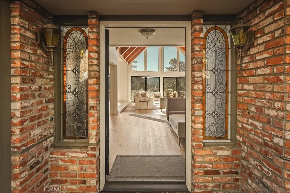 201 Grizzly Lake Arrowhead, CA 92352