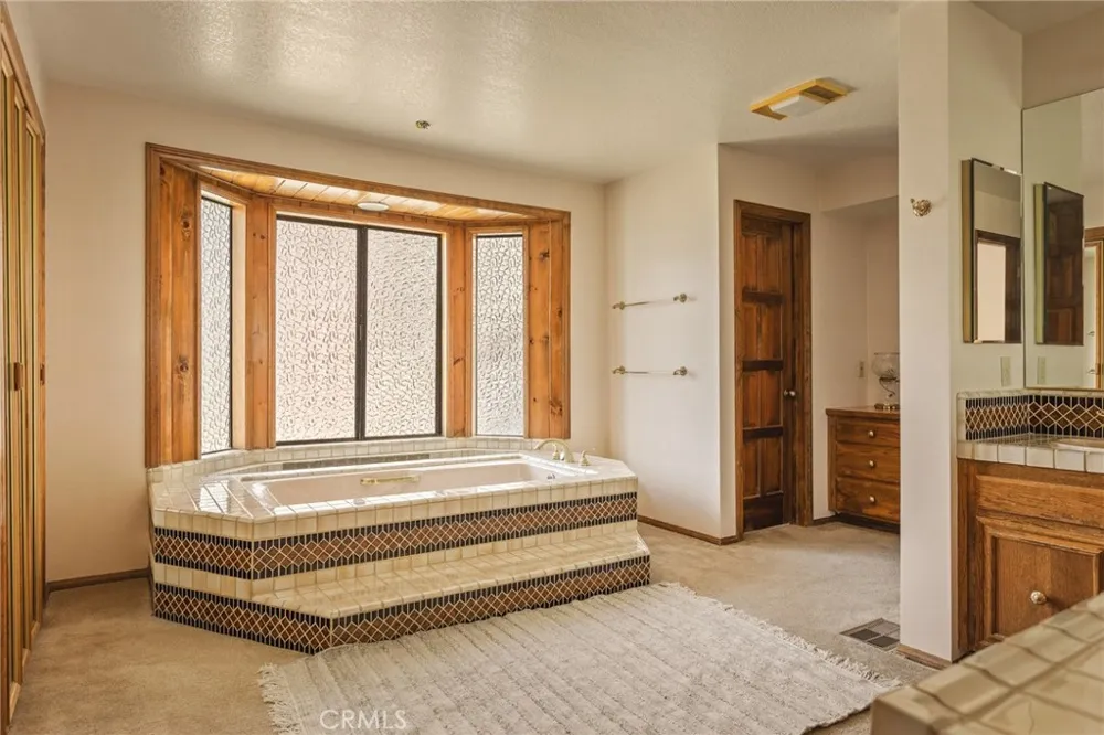 201 Grizzly Lake Arrowhead, CA 92352