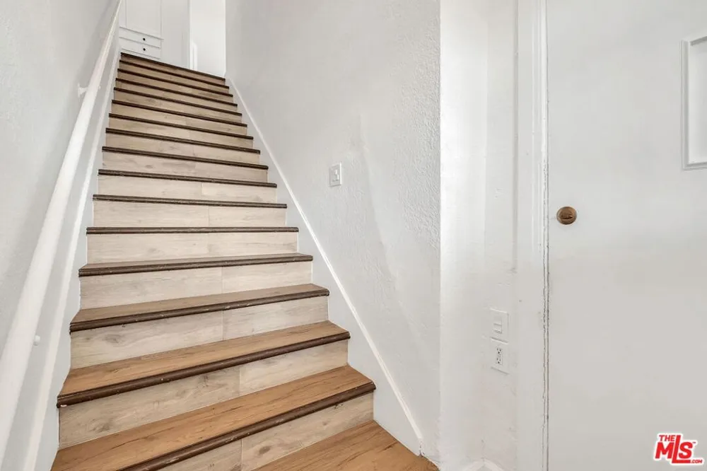 2757 S Mansfield Avenue Los Angeles, CA 90016