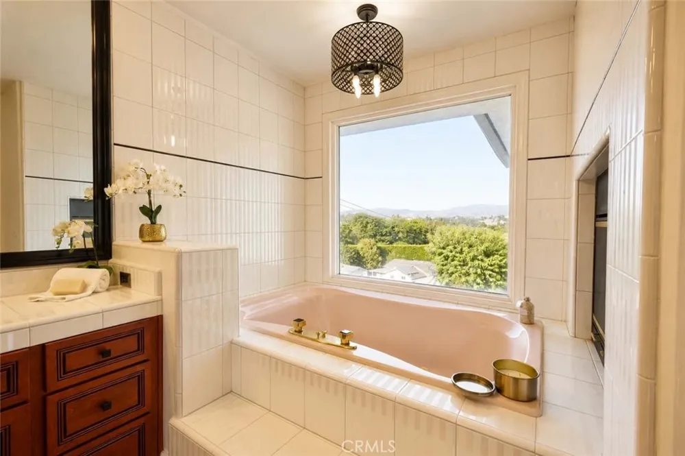 11031 Meads Orange, CA 92869