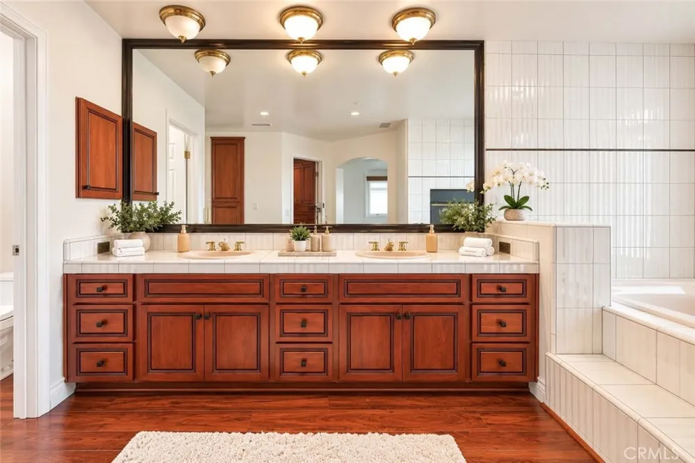 11031 Meads Orange, CA 92869