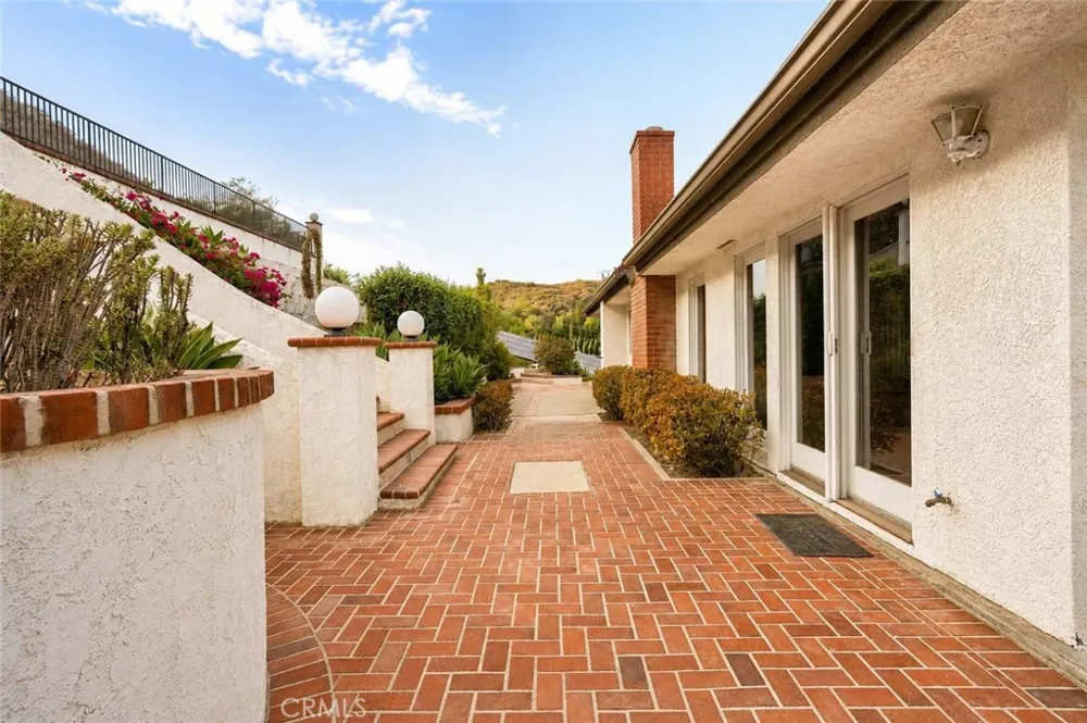 11031 Meads Orange, CA 92869
