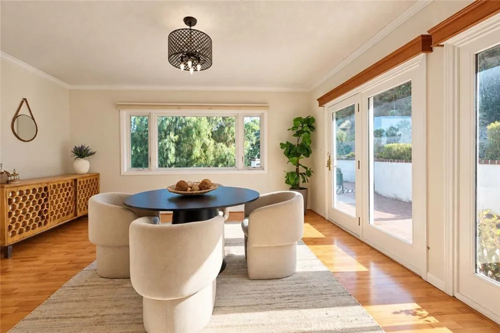 11031 Meads Orange, CA 92869