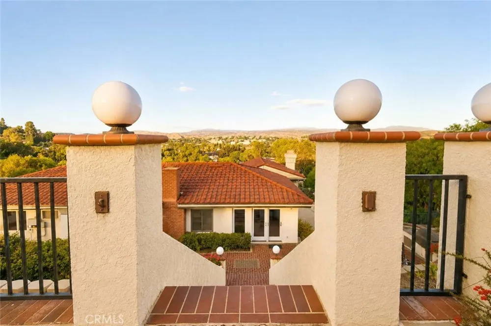 11031 Meads Orange, CA 92869
