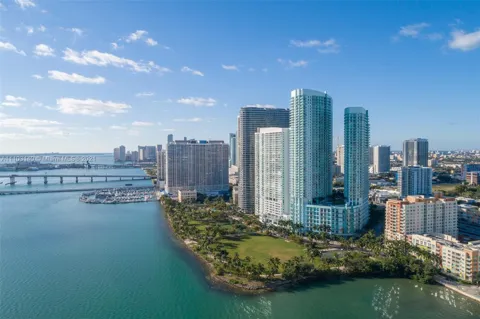 1900 Bayshore Drive #912