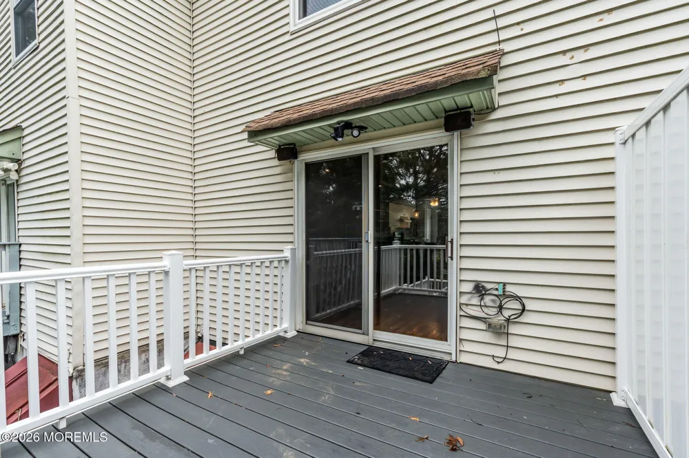 9 Gull Way Keyport, NJ 07735