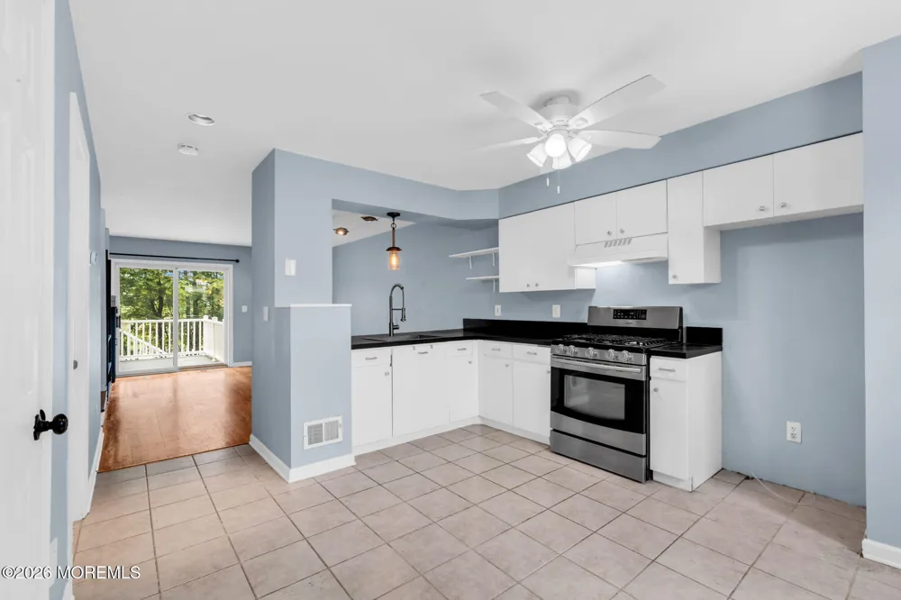 9 Gull Way Keyport, NJ 07735