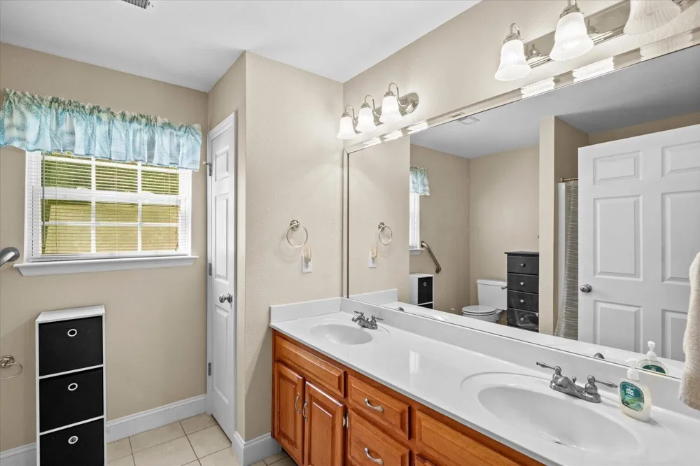 72 Limestone Dr Rossville, GA 30741