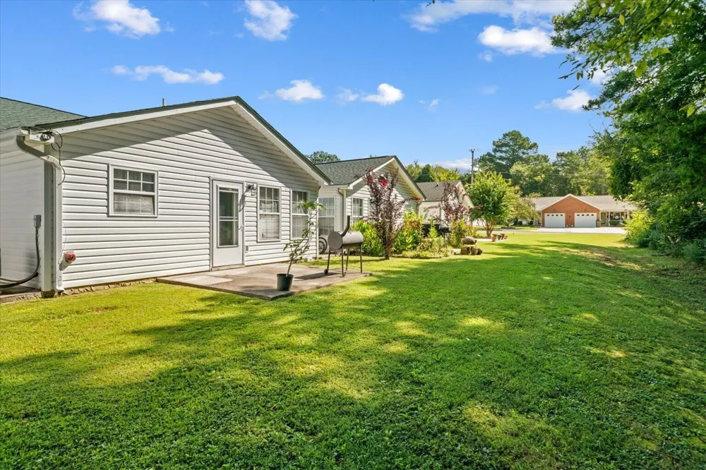 72 Limestone Dr Rossville, GA 30741